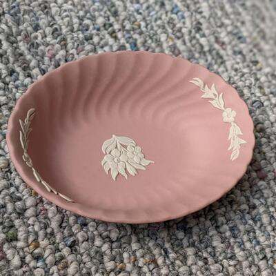 Vintage Pink Wedgewood Trinket Dish