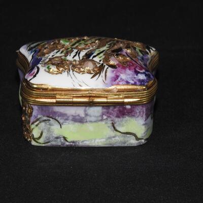 Limoges Hinged trinket box