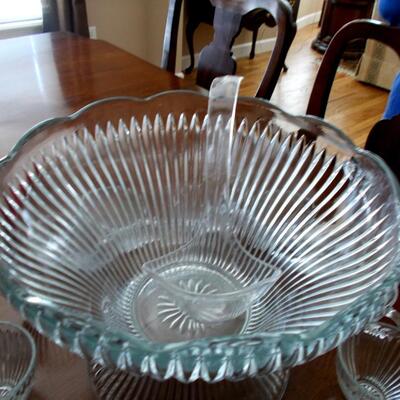 Gibson Punch Bowl Set