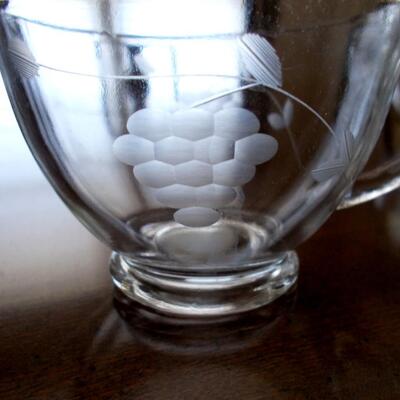 Beautiful Etched Glass Gold Trimmed Punch Bowl Set