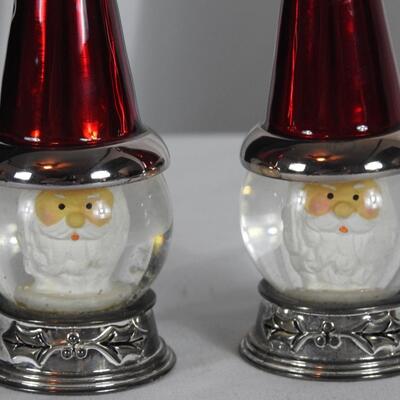 SnowGlobe Santa Salt & Peppers