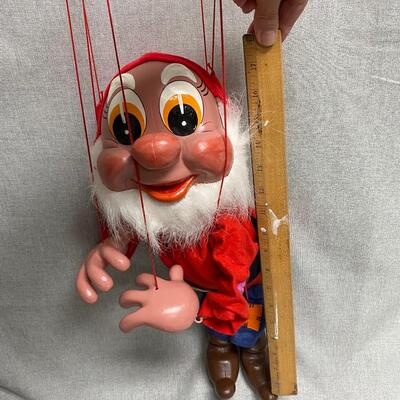 Walt Disney Productions Pelham Puppets Snow White and the Seven Dwarfs Happy Marionette String Puppet
