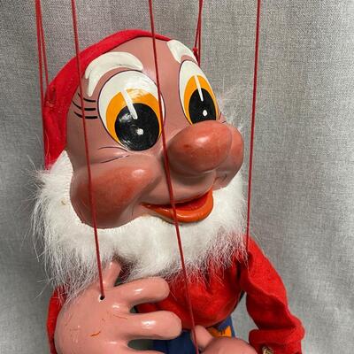 Walt Disney Productions Pelham Puppets Snow White and the Seven Dwarfs Happy Marionette String Puppet