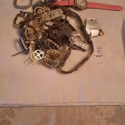 Lot of Jewelry