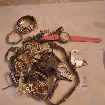 Lot of Jewelry