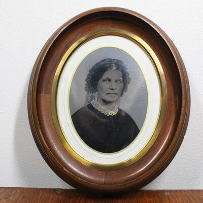 Antique Framed Pioneer Western Era Photograph of an Elderly Lady in Black 1800s