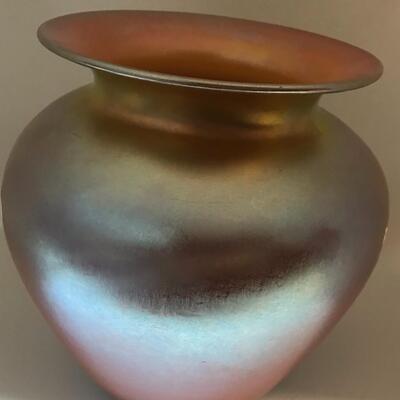 Lot 2: Large Durand Art Glass Vase