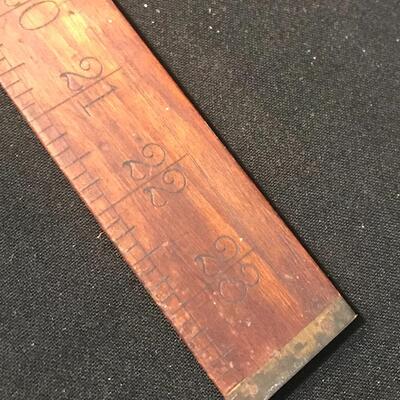 Lot 14: Antique Wood and Brass Carpenter Square