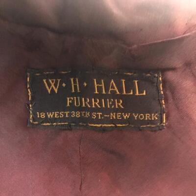Lot 23: Mink Stole Shrug - Vintage W.H. Hall Furrier