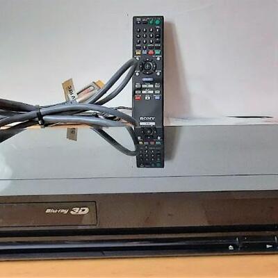 Lot 314  Sony Blu-ray 3D Player w/ HDMI Cord, Remote, & Manual