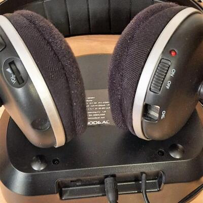 Lot 317  Monodeal UHF Wireless Headphones w/ Charging Stand