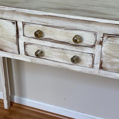 Distressed â€œGoes Just About Anywhereâ€ Table