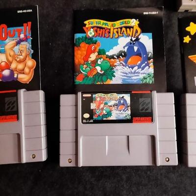 Lot 327  Super Nintendo Games (Qty 6) - Super Castlevania VI and 5 More Games