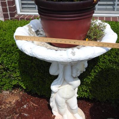 Classical Child Concrete Birdbath Flowerpot