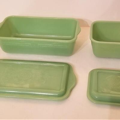 Lot #150  Vintage Refrigerator Dishes - Jadite style