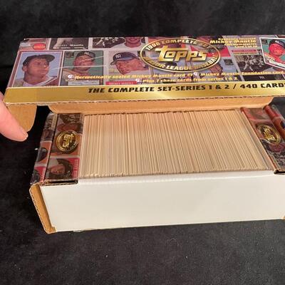 Lot  383  Topps 1996 Complete Set Baseball Cards