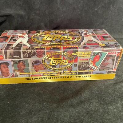 Lot  383  Topps 1996 Complete Set Baseball Cards