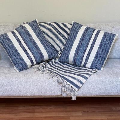 Pair of Navy & White Pillows With Matching Throw