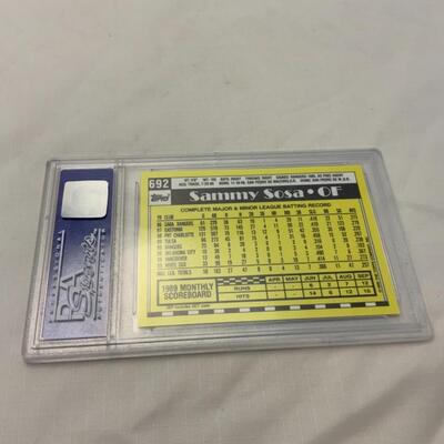 [143] GRADED CARD | Sammy Sosa | TOPPS Card #692 | 1990 | Mint 9 | PSA
