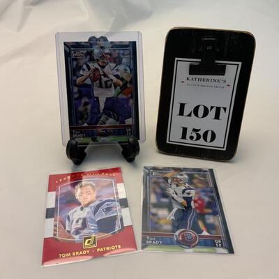 [150] Three Tom Brady Football Trading Cards | TOPPS | Panini