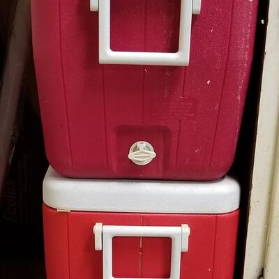 Coolers & Seating