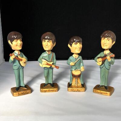 Beatles Set of 4 Bobble Heads 1964 Car Mascots Inc