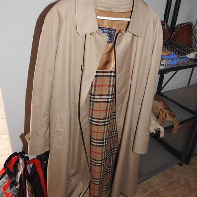 Ladies Burberry Rain  Coat