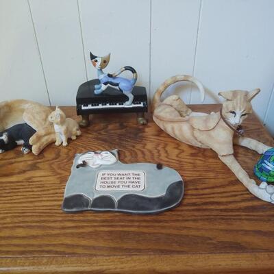 Cat Figurines