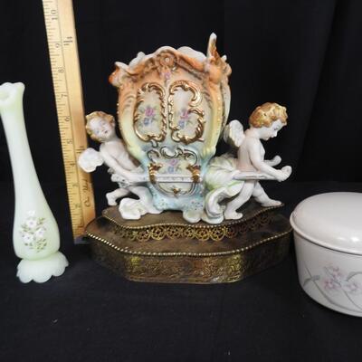 Beautiful Cherub Night Light
