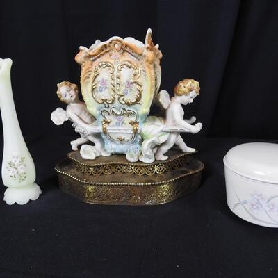 Beautiful Cherub Night Light