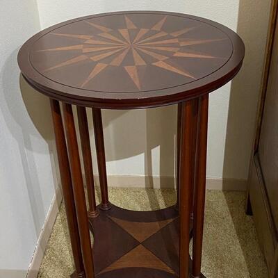Bombay Company Round Display Side Table Plant Stand