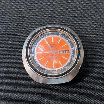 LOT#143J: Vintage Seiko 5 Sport 21 Jewel Watch