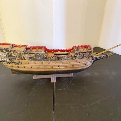 LOT#184B2: Unfinished Model Ship Lot #2