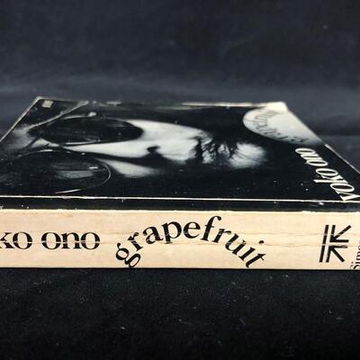 Yoko Ono Grapefruit 1971 Second Touchstone Edition