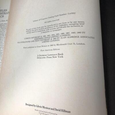 The Beatles Illustrated Lyrics Book Seymour Lawrence Delacorte Press