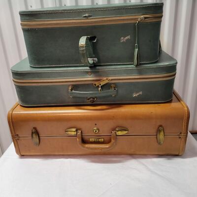 Vintage Skyway Luggage & Samsonite Briefcase