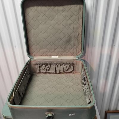 Vintage Skyway Luggage & Samsonite Briefcase