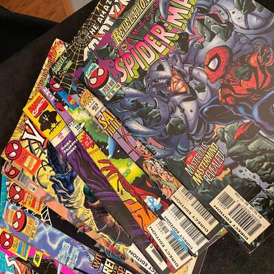 Lot 392  Spider-Man and Venom Comic Books