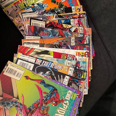 Lot 392  Spider-Man and Venom Comic Books