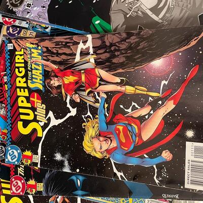 Lot 393  Assortment of DC and Marvel Comics