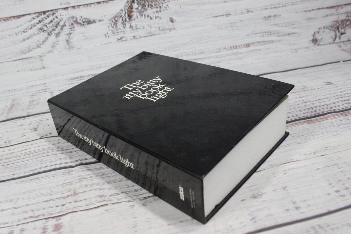 The Itty Bitty Book Light By Zelco