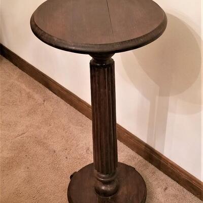 Lot #200  Vintage Oak Pedestal or Fern Stand