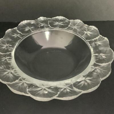 B - 303 Mid-Century French Lalique Honfleurs Geranium Clear & Satin  Crystal Leaf Bowl