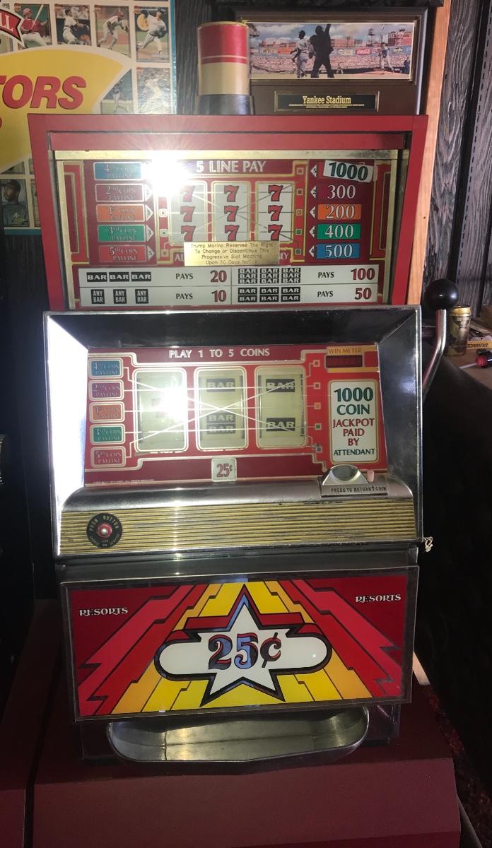 Donald Trump Marina Casino Collectable ULTIMATE DEAL Slot Players Card 