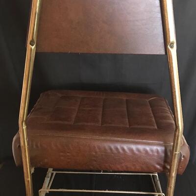 Lot 68: Mid-Century Modern Vintage Butler/Valet Chair
