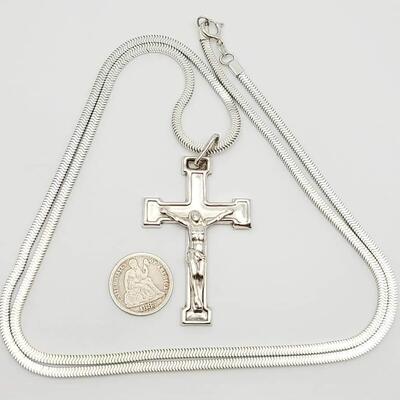 Sterling silver Crucifix necklace 21 g