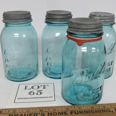 Lot of 4 Old Teal Ball Canning Jars With Covers