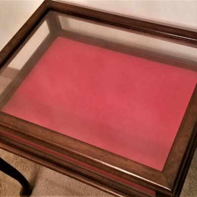 Lot #211  Contemporary Queen Anne Style Display Case with Hinged Top