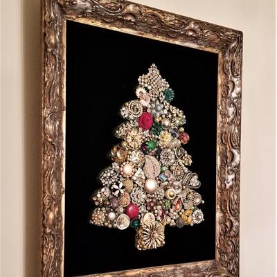 Lot #220 Vintage Jewelry/Brooch Christmas Tree in Frame - dated 1973