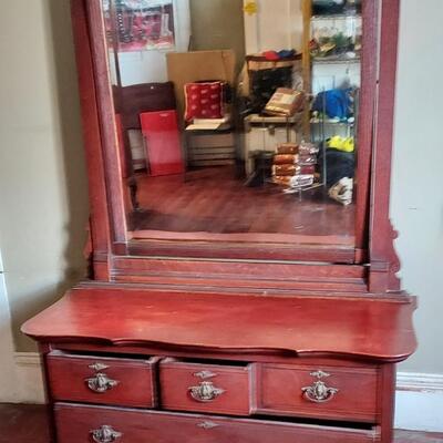 Oak dresser with mirror